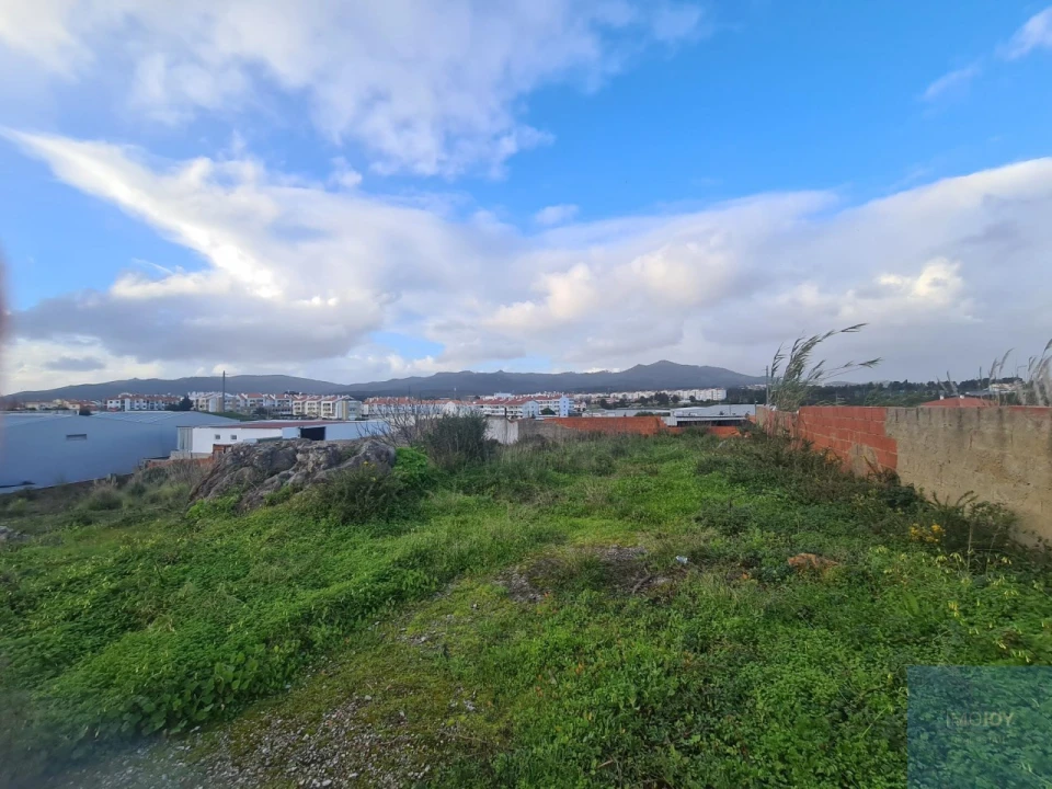 Terreno para Venda em Alcabideche Foto 3