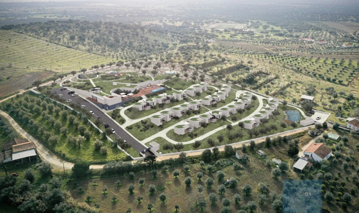 Terreno para Venda em Corval Foto 1