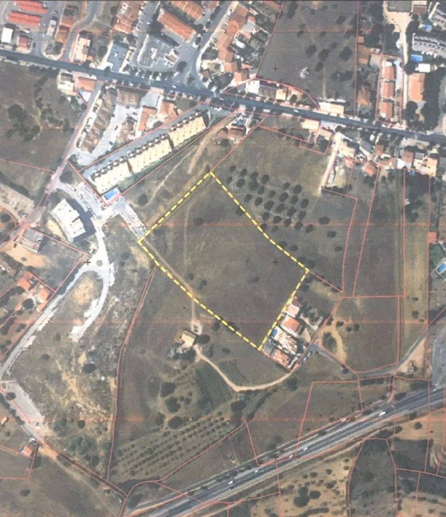 Terreno para Venda em Ferreiras Planta 1