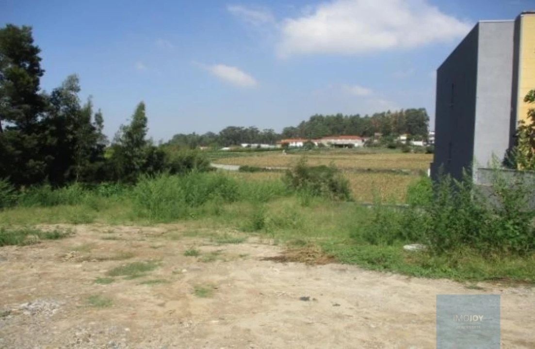 Terreno para Venda em Gondomar (São Cosme), Valbom e Jovim Foto 1