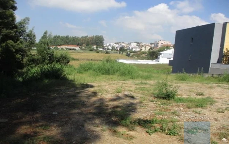 Terreno para Venda em Gondomar (São Cosme), Valbom e Jovim Foto 2