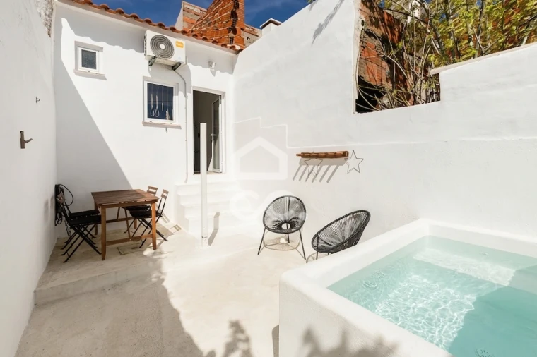 Moradia T1 para Venda em Torrão Foto 1