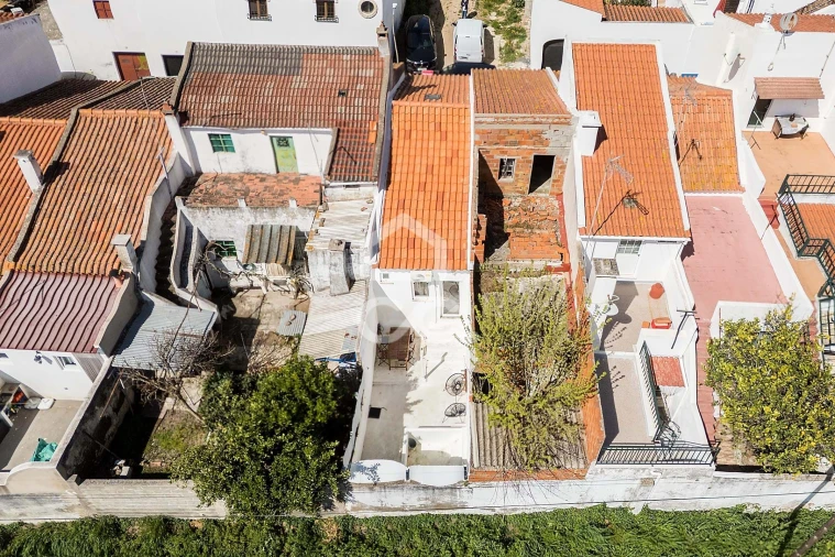 Moradia T1 para Venda em Torrão Foto 21