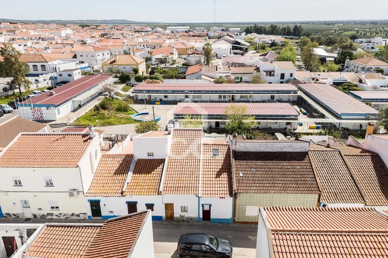 Moradia T1 para Venda em Torrão Foto 23