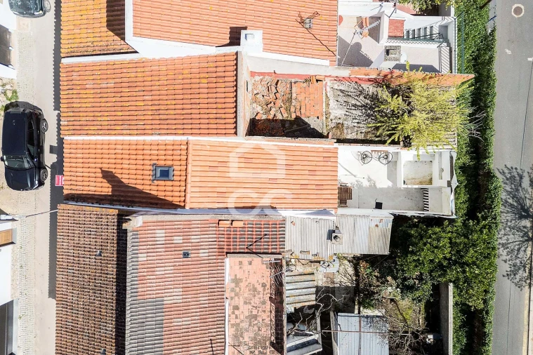 Moradia T1 para Venda em Torrão Foto 22