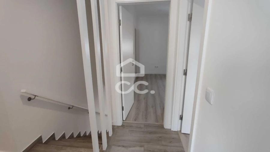 Moradia T3 para Venda em Beja (Santiago Maior e São João Baptista) Foto 22