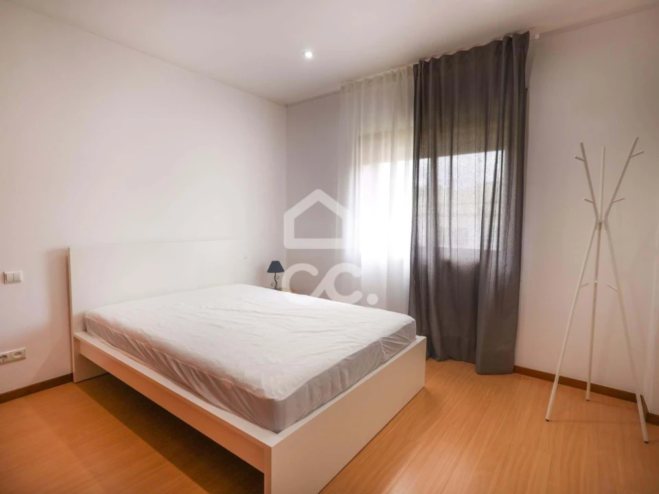 Apartamento T2 para Arrendamento em Polvoreira Foto 9