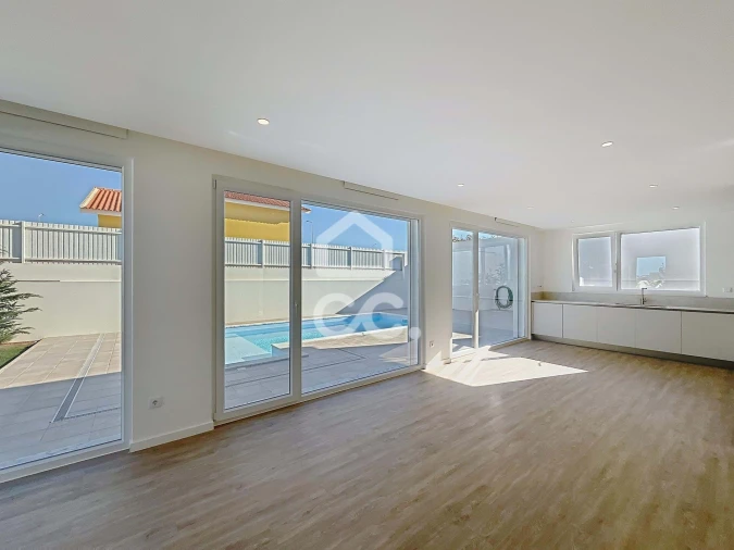 Moradia T3 para Venda em Lourinhã e Atalaia Foto 9