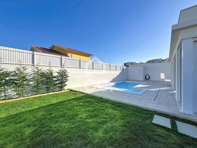 Moradia T3 para Venda em Lourinhã e Atalaia Foto 19