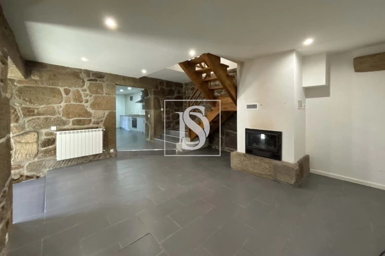 Moradia T3 para Venda em Canas de Santa Maria