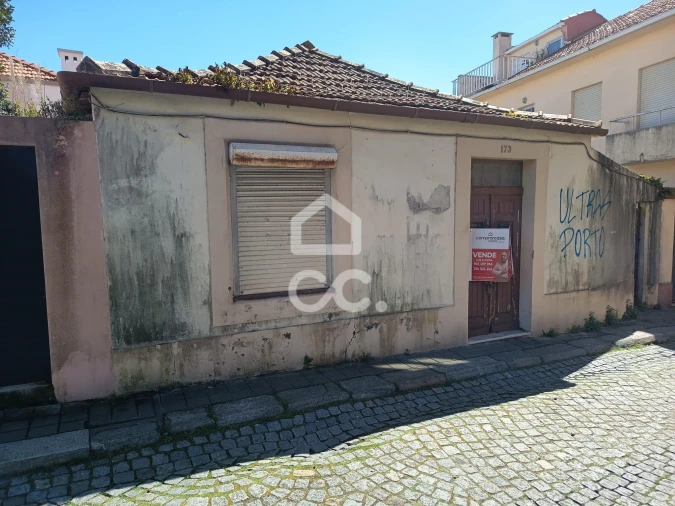 Moradia T4 para Venda em Aldoar, Foz do Douro e Nevogilde Foto 46