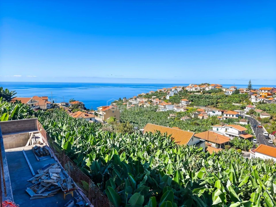 Moradia T4 para Venda em Ponta do Sol Foto 2