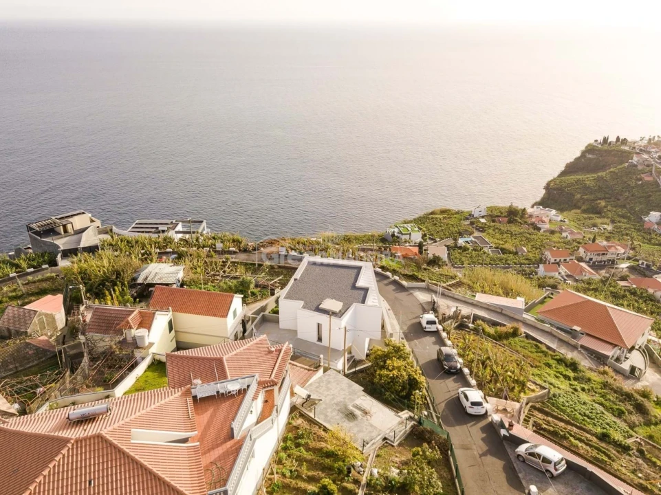 Moradia T4 para Venda em Ponta do Sol Foto 15