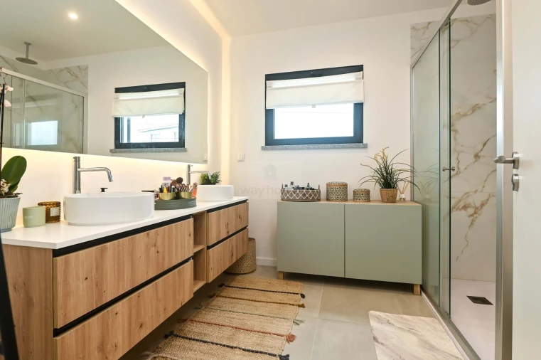 Moradia T4 para Venda em São Domingos de Rana Foto 18