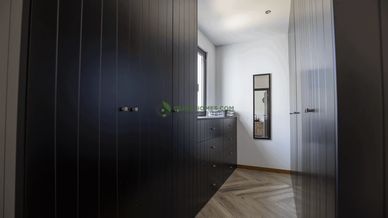 Moradia T4 para Venda em Quarteira Foto 25