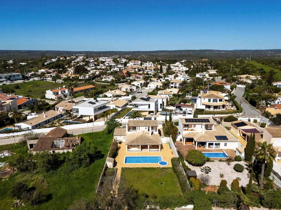 Moradia T4 para Venda em Luz Foto 43