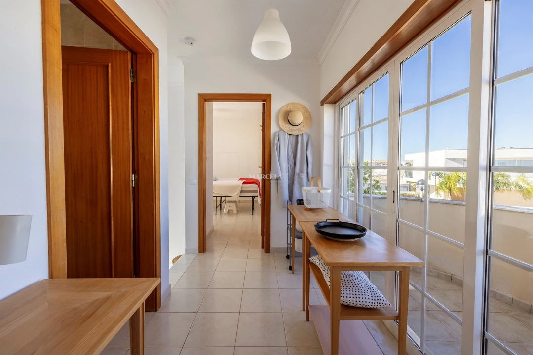 Moradia T4 para Venda em Luz Foto 27