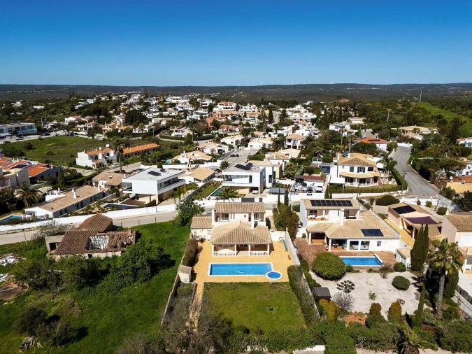 Moradia T4 para Venda em Luz Foto 43