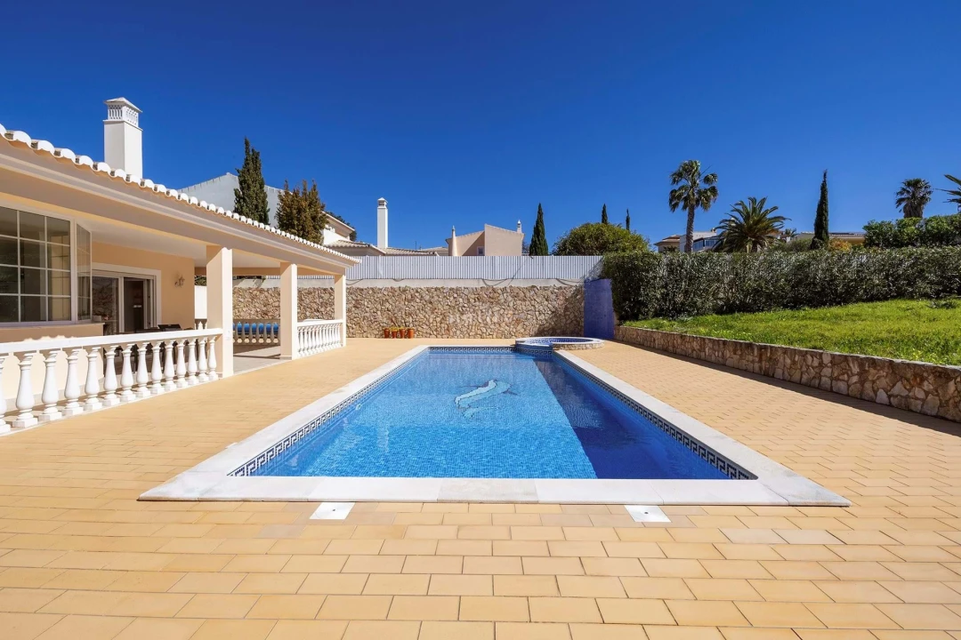 Moradia T4 para Venda em Luz Foto 36