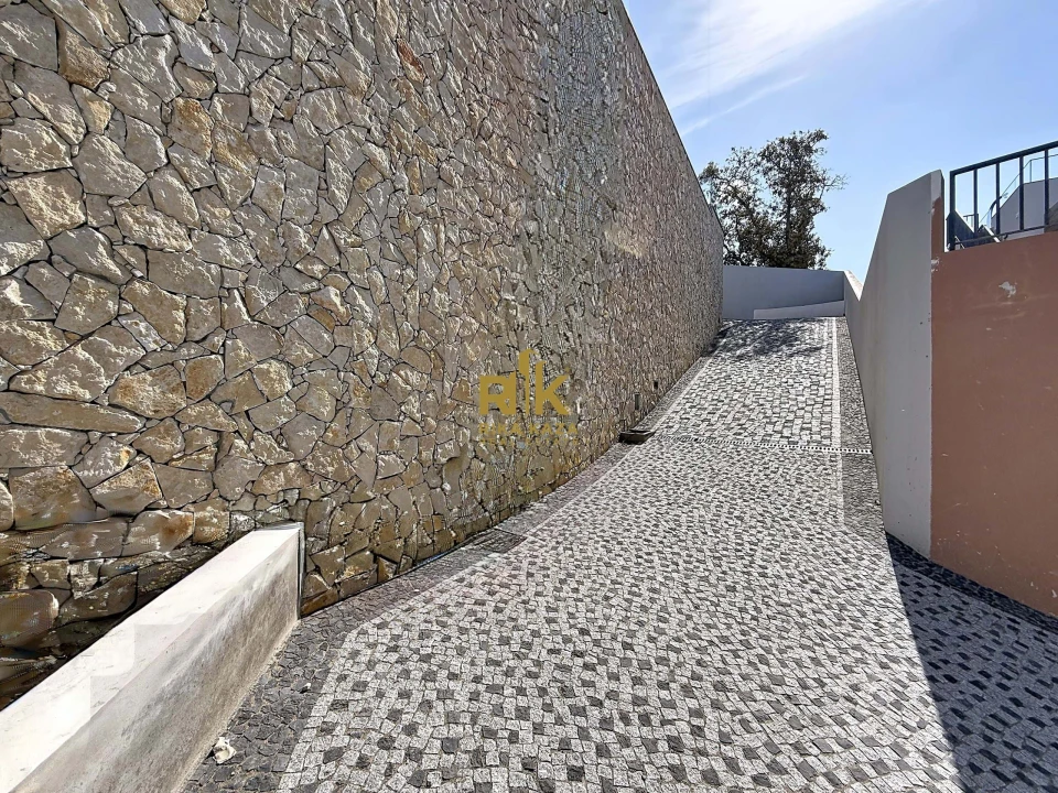 Moradia T4 para Venda em Tabua Foto 23