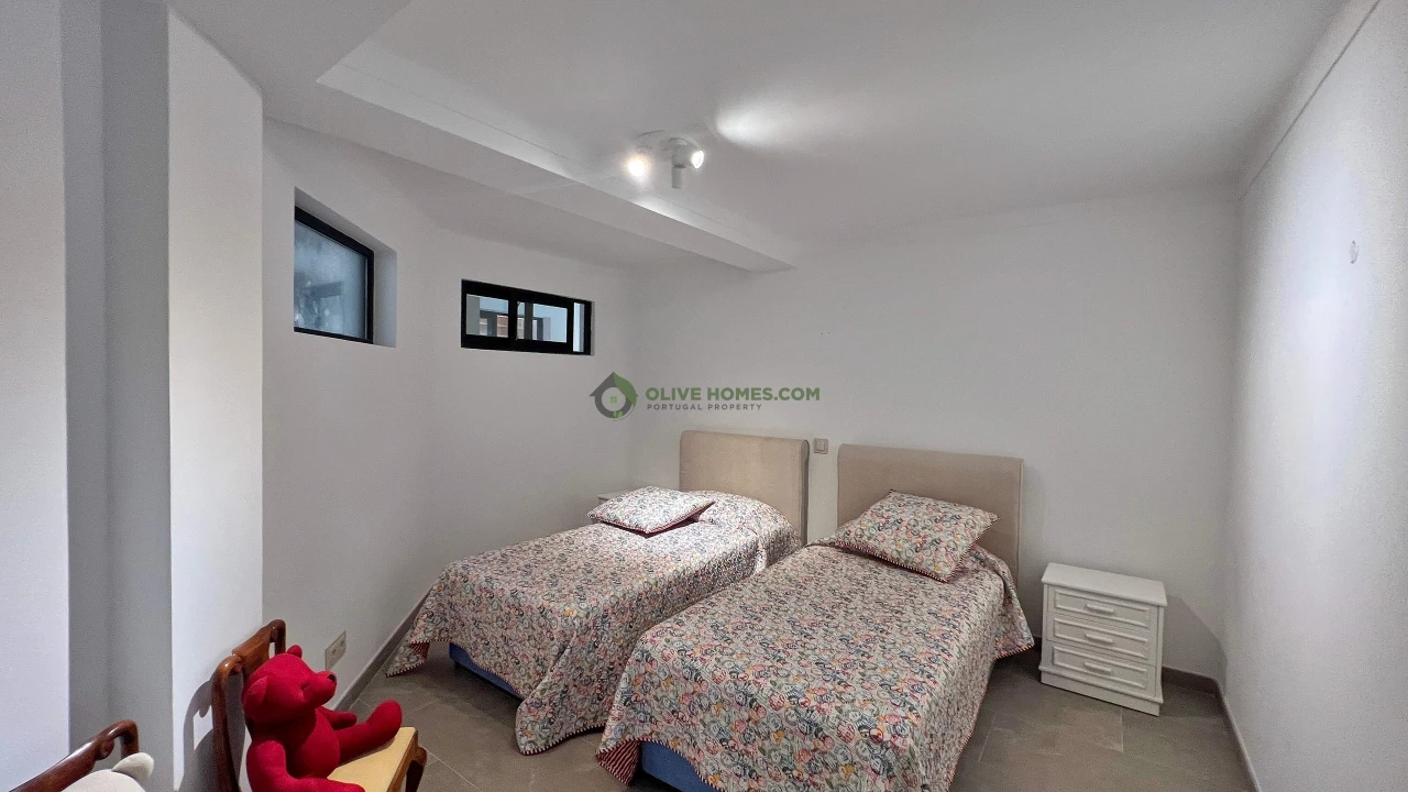 Moradia T6 para Venda em Almancil Foto 88