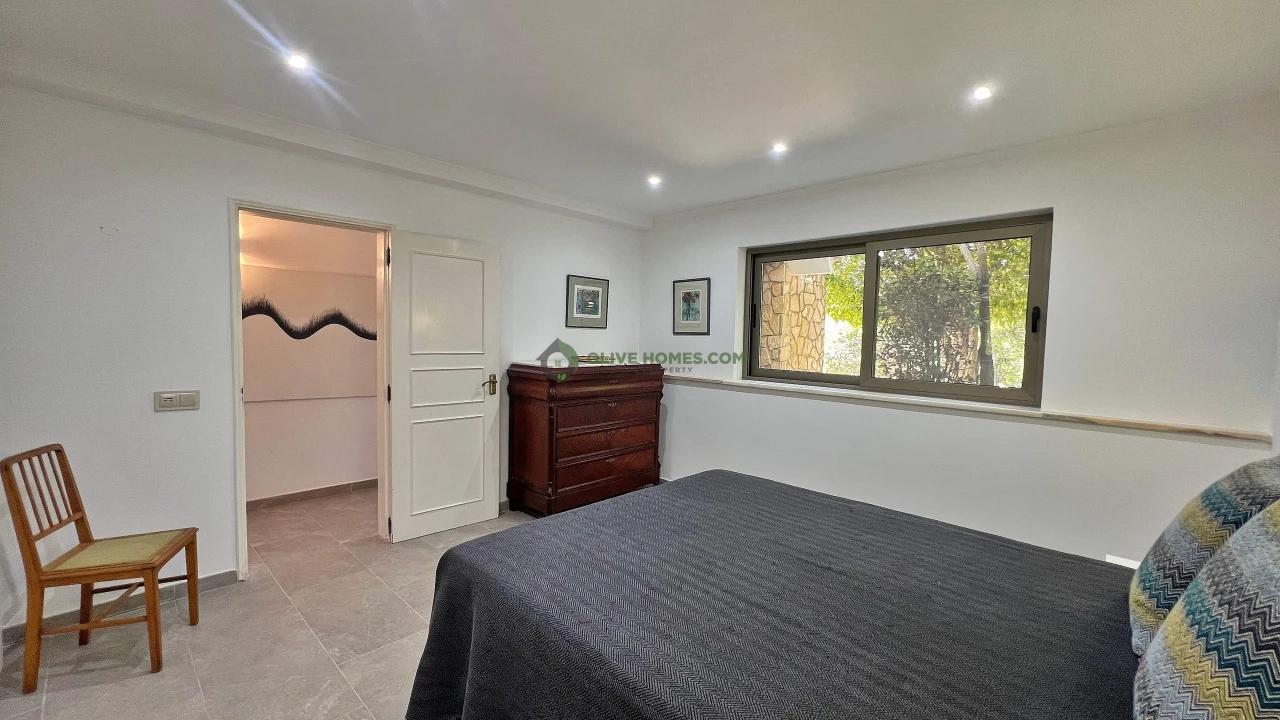 Moradia T6 para Venda em Almancil Foto 85