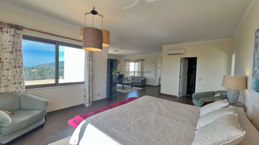 Moradia T6 para Venda em Almancil Foto 103