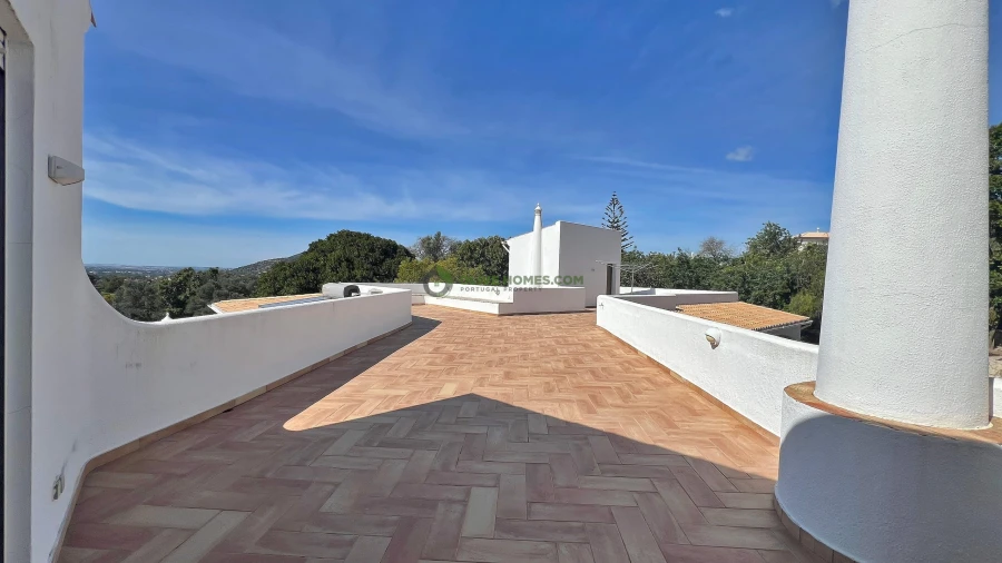 Moradia T6 para Venda em Almancil Foto 93