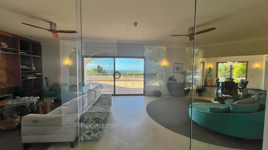 Moradia T6 para Venda em Almancil Foto 11