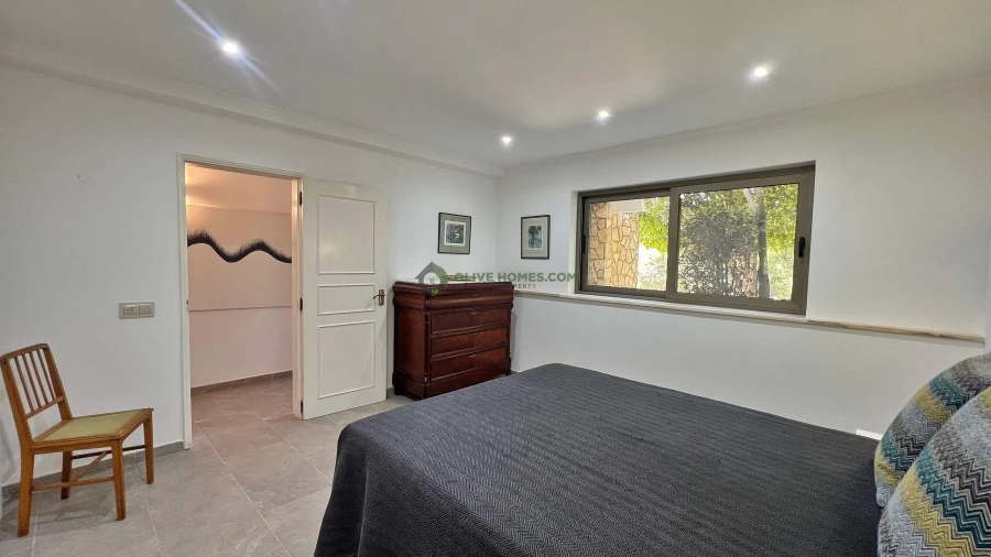 Moradia T6 para Venda em Almancil Foto 85