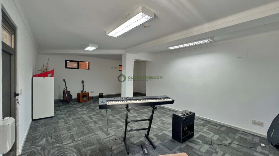 Moradia T6 para Venda em Almancil Foto 59