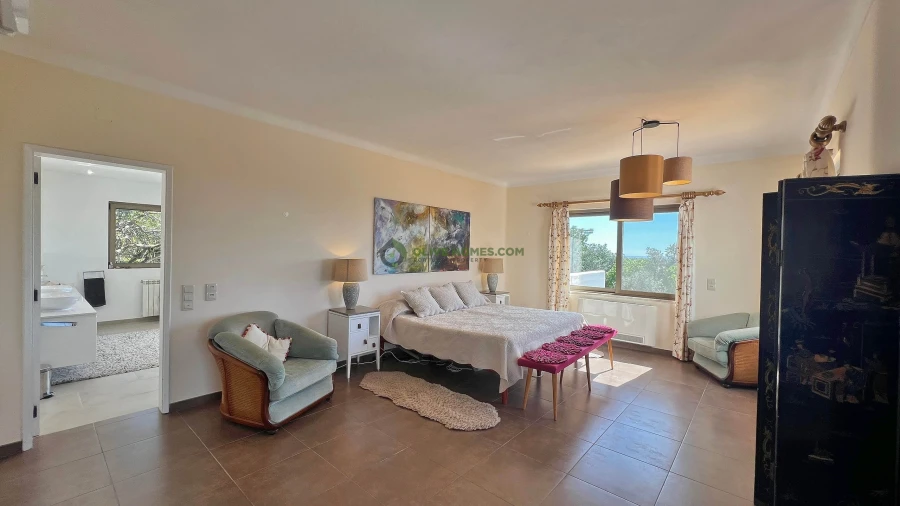 Moradia T6 para Venda em Almancil Foto 101