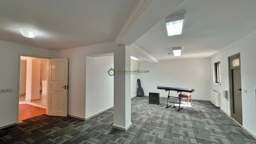 Moradia T6 para Venda em Almancil Foto 60