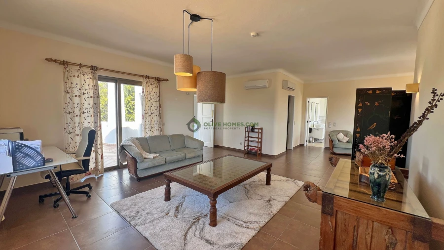 Moradia T6 para Venda em Almancil Foto 99