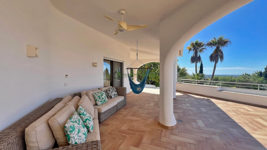 Moradia T6 para Venda em Almancil Foto 20