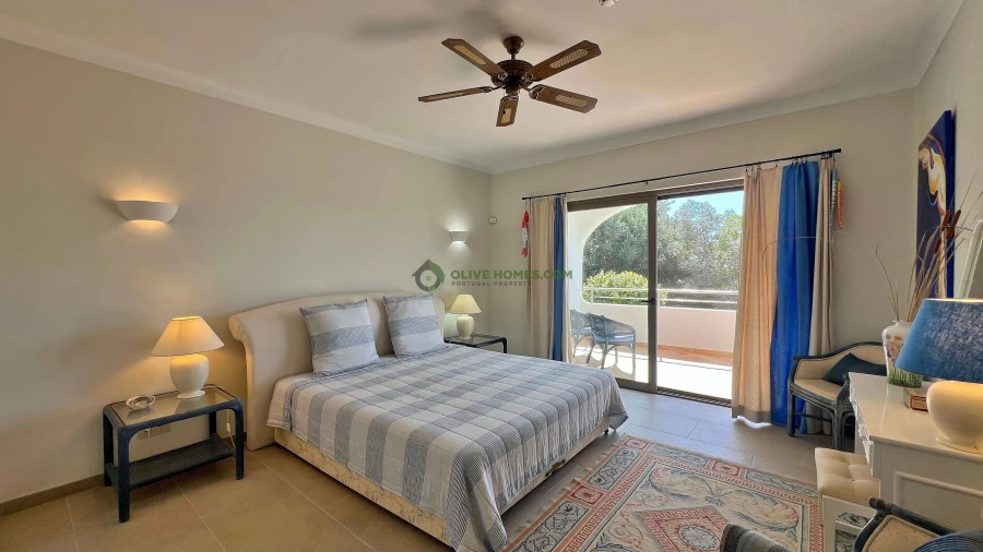 Moradia T6 para Venda em Almancil Foto 51