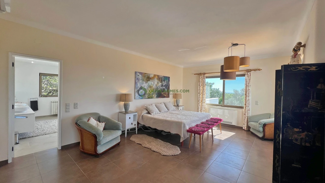 Moradia T6 para Venda em Almancil Foto 101