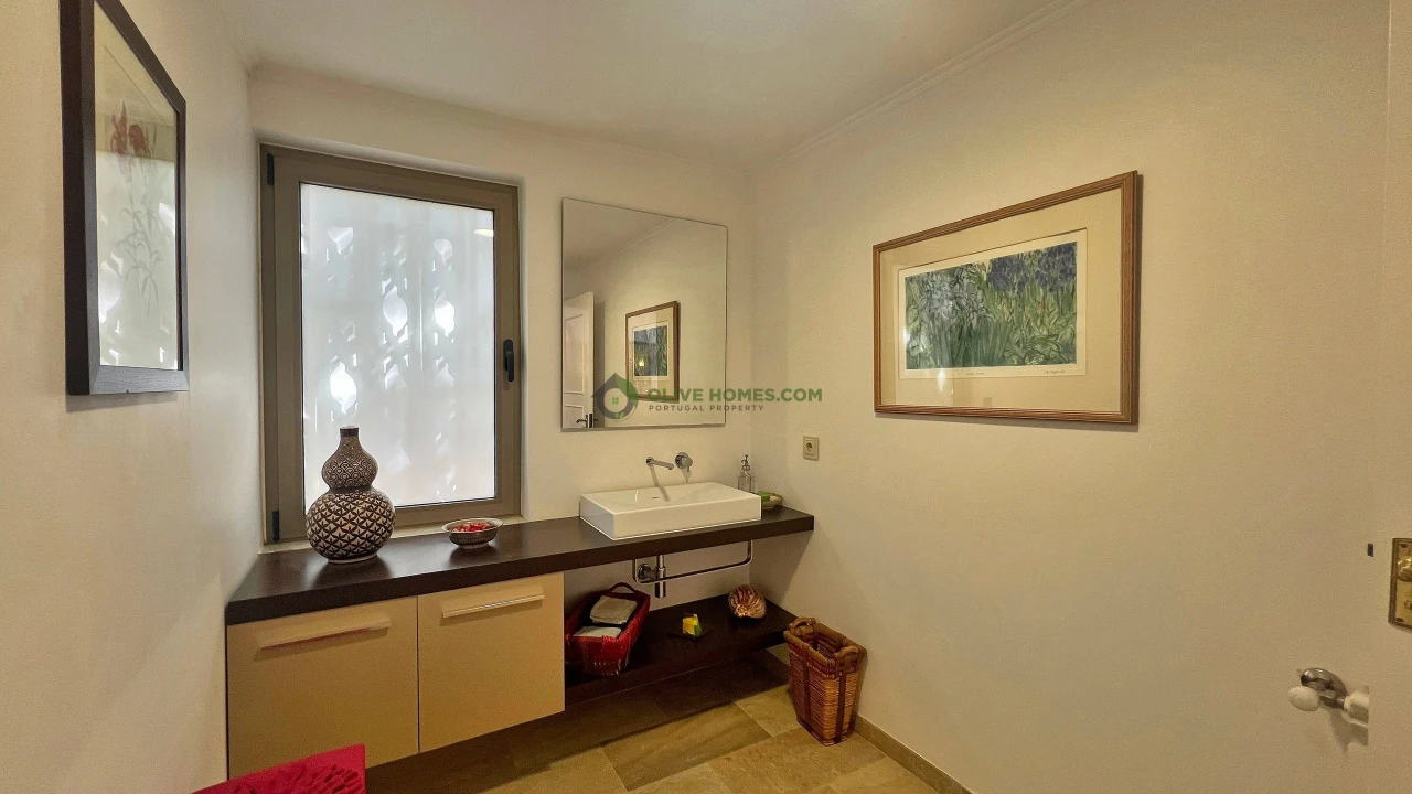 Moradia T6 para Venda em Almancil Foto 30