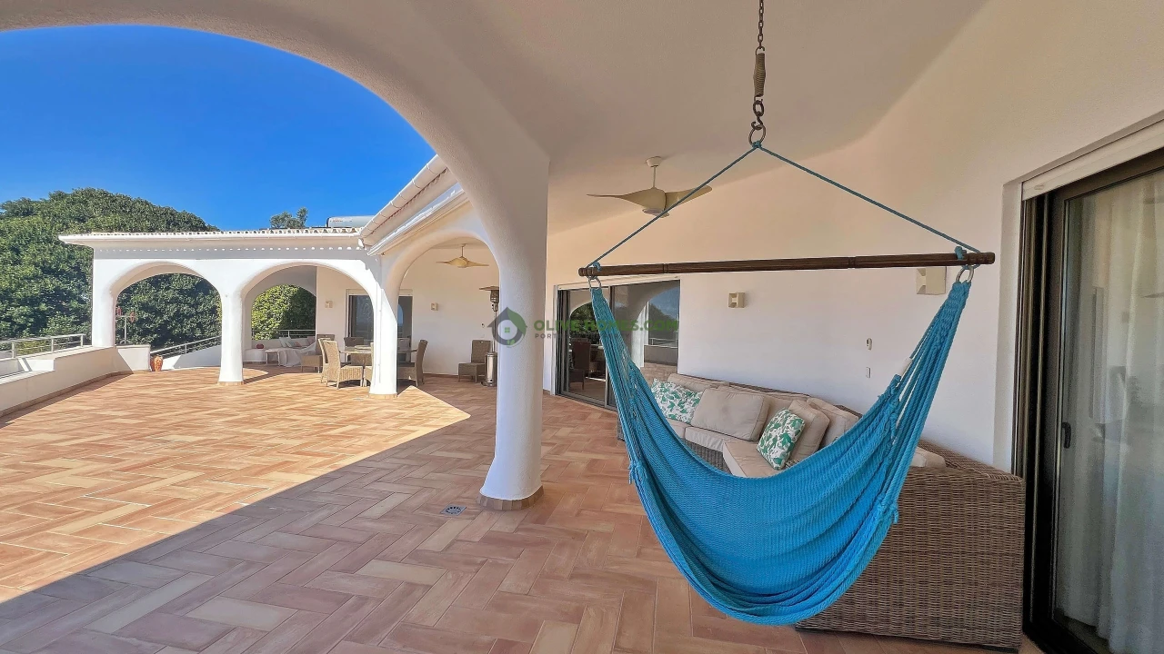 Moradia T6 para Venda em Almancil Foto 21