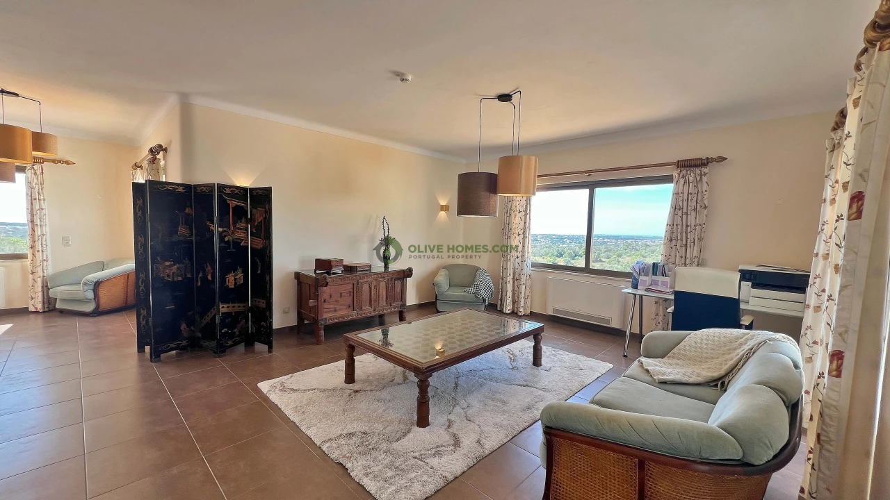 Moradia T6 para Venda em Almancil Foto 97