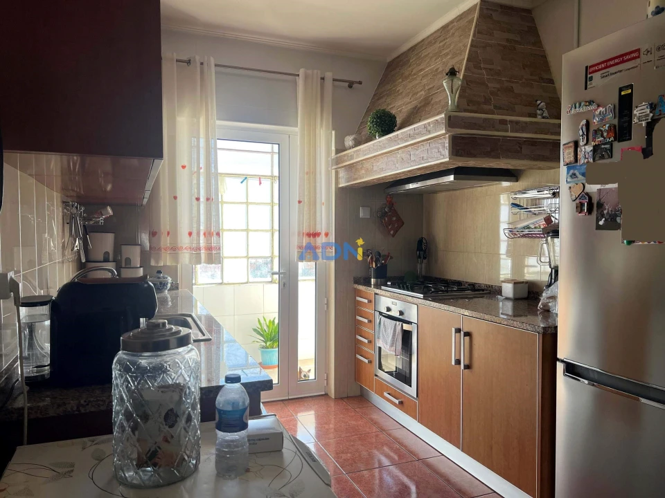 Apartamento T5 para Venda em Castelo Branco Foto 12