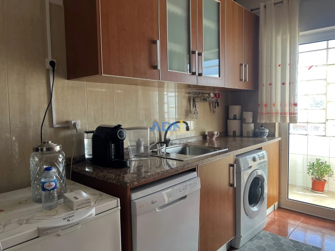 Apartamento T5 para Venda em Castelo Branco Foto 9
