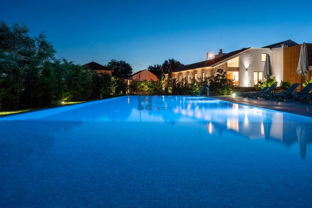 Moradia T7 para Venda em Seiça Foto 4