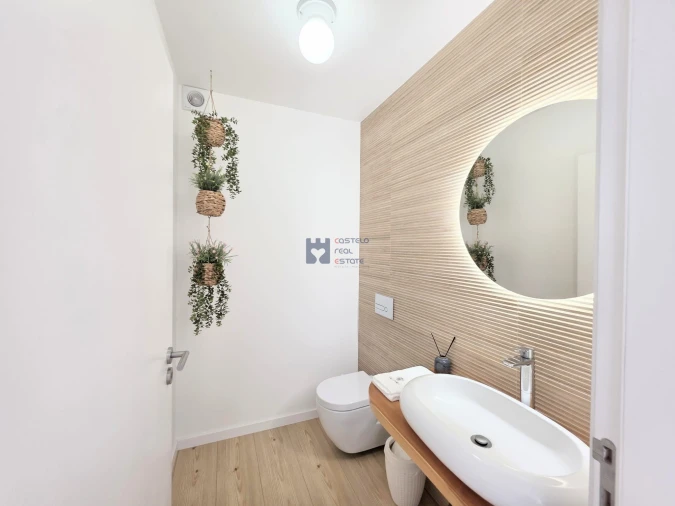 Moradia T7 para Venda em Seiça Foto 26