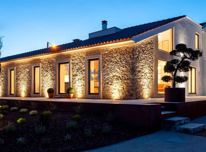 Moradia T7 para Venda em Seiça Foto 2