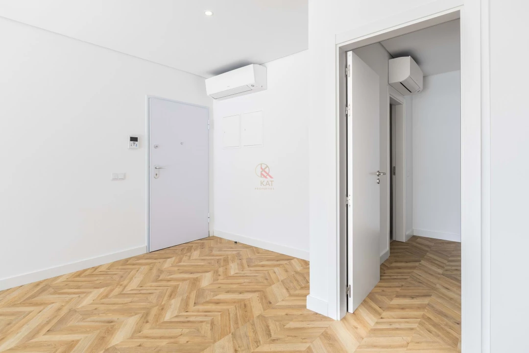 Apartamento T2 para Venda em Olhão Foto 2