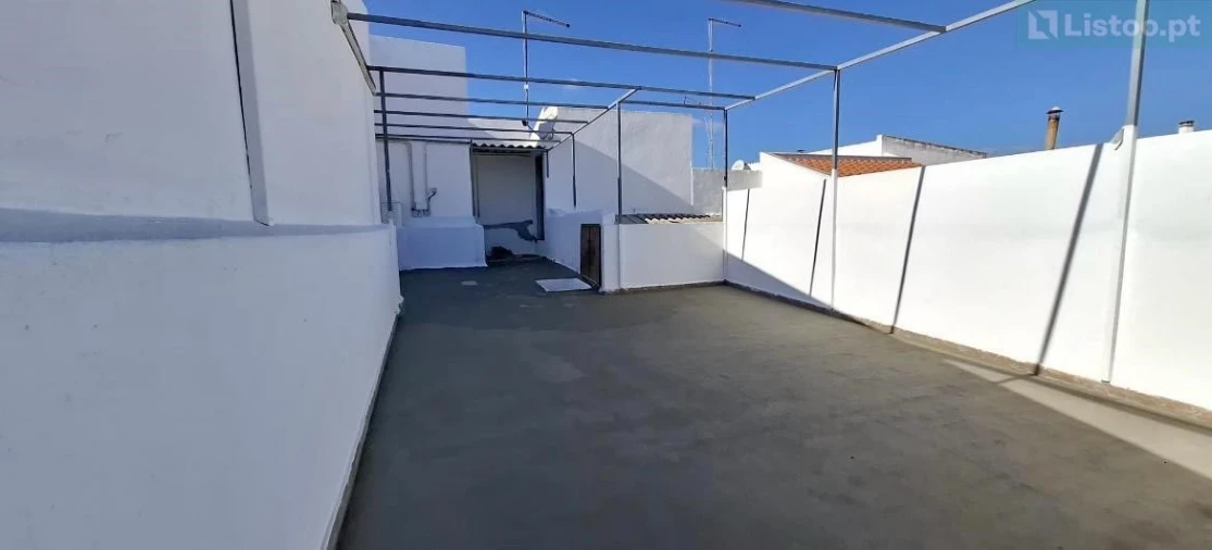 Moradia T3 para Venda em Almodôvar e Graça dos Padrões Foto 3