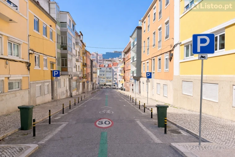 Apartamento T2 para Venda em Avenidas Novas Foto 24