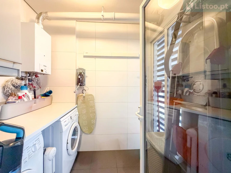 Apartamento T2 para Venda em Ajuda Foto 4