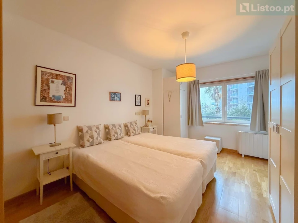 Apartamento T2 para Venda em Ajuda Foto 16